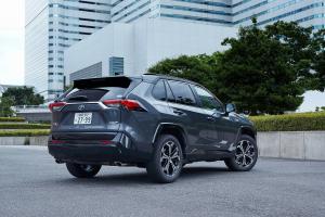 Toyota RAV4 PHV 2020 года  (JP)